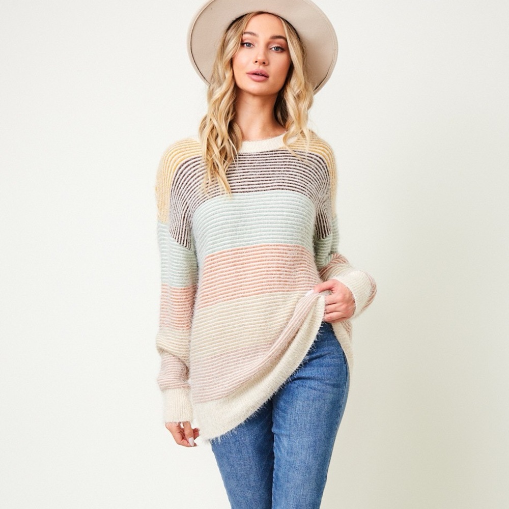 #20 CLOSEOUT SALE! Beautiful Color Block striped cozy sweater NWT - Picture 3 of 7